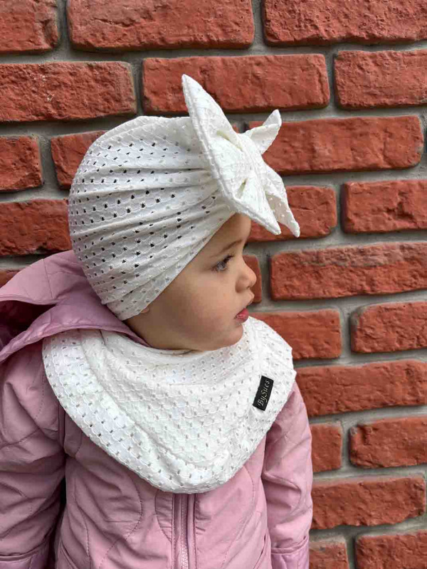 Čiapka Turban s mašľou - MADEIRA BIELA 1