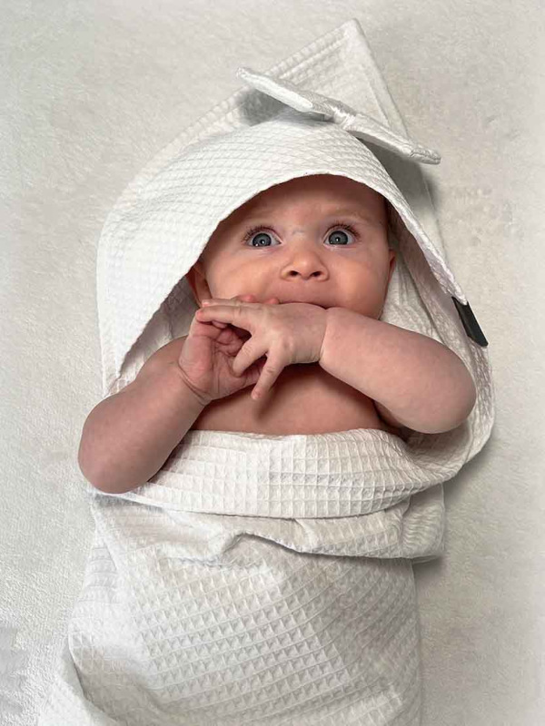 Detská osuška s mašľou pre novorodencov Wafle - BIELA 1