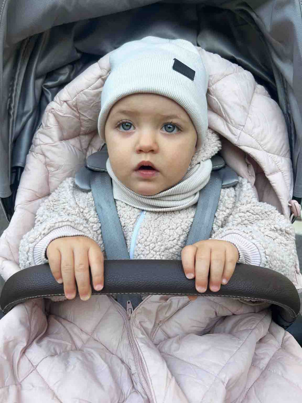 Prechodná detská čiapka Rebrovaná bavlna, SMOTANOVÁ. 5