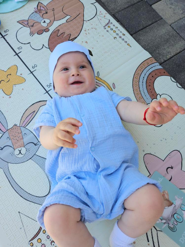 Rampersy Mušelín s cvokmi, farba BABY BLUE 1