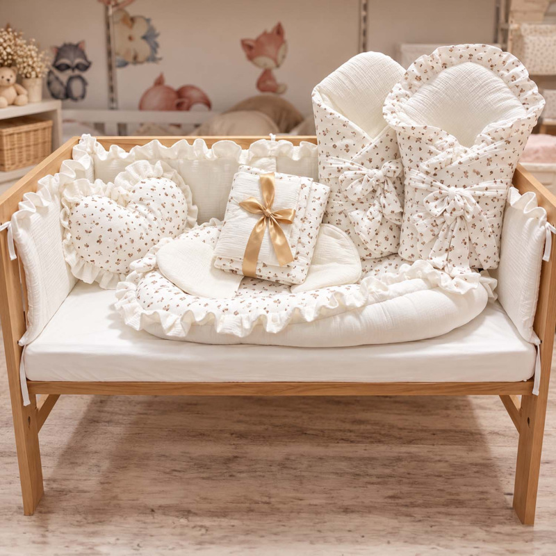 Set do postieľky s volánom, mušelín BEIGE RUŽIČKY